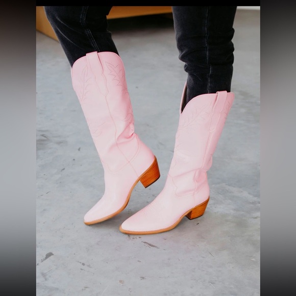 Mi.iM Shoes - Mi.iM Adel Embroidered Western Boots Tall Pink Pull On Style Womens Size 8 1/2